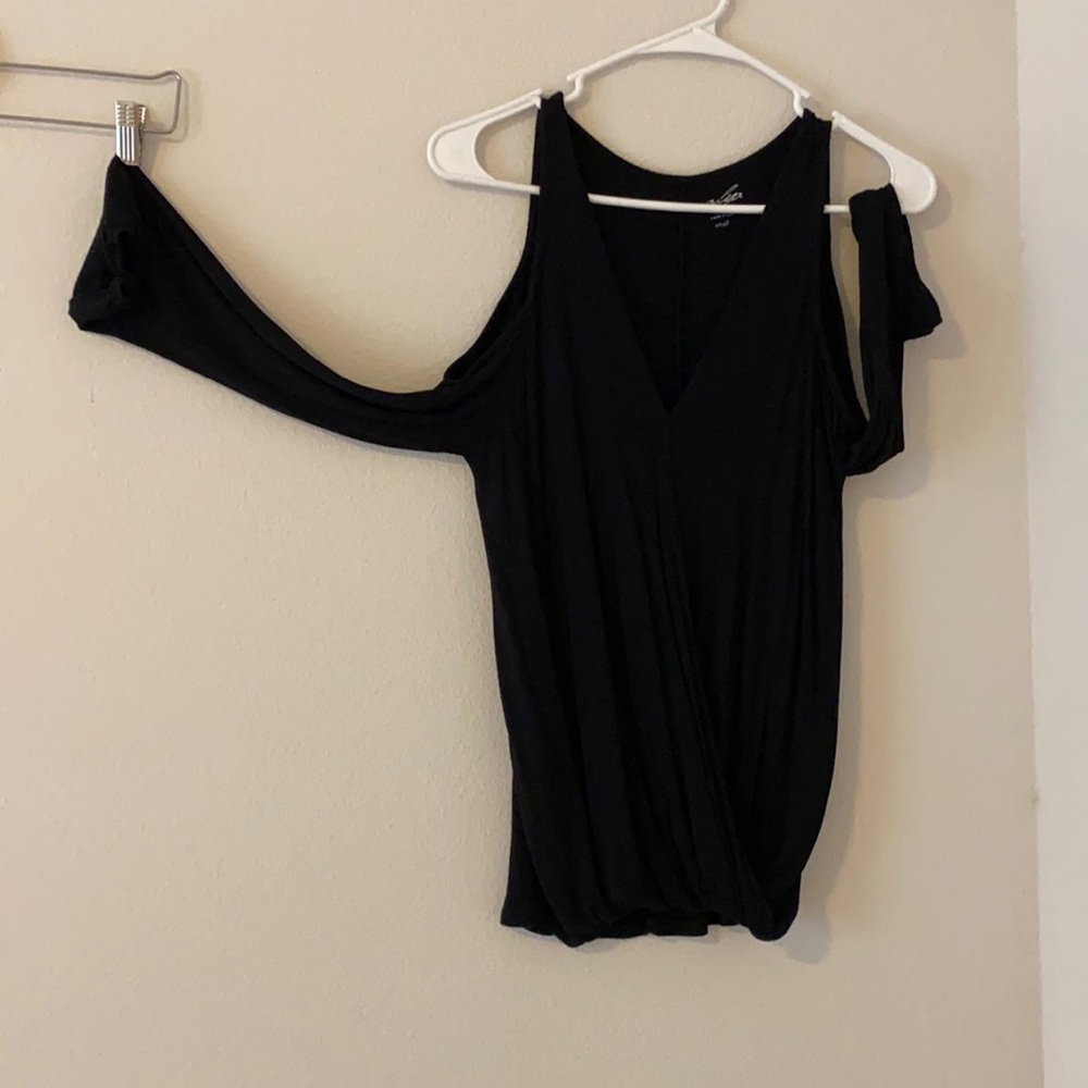 Going out, cold shoulder top